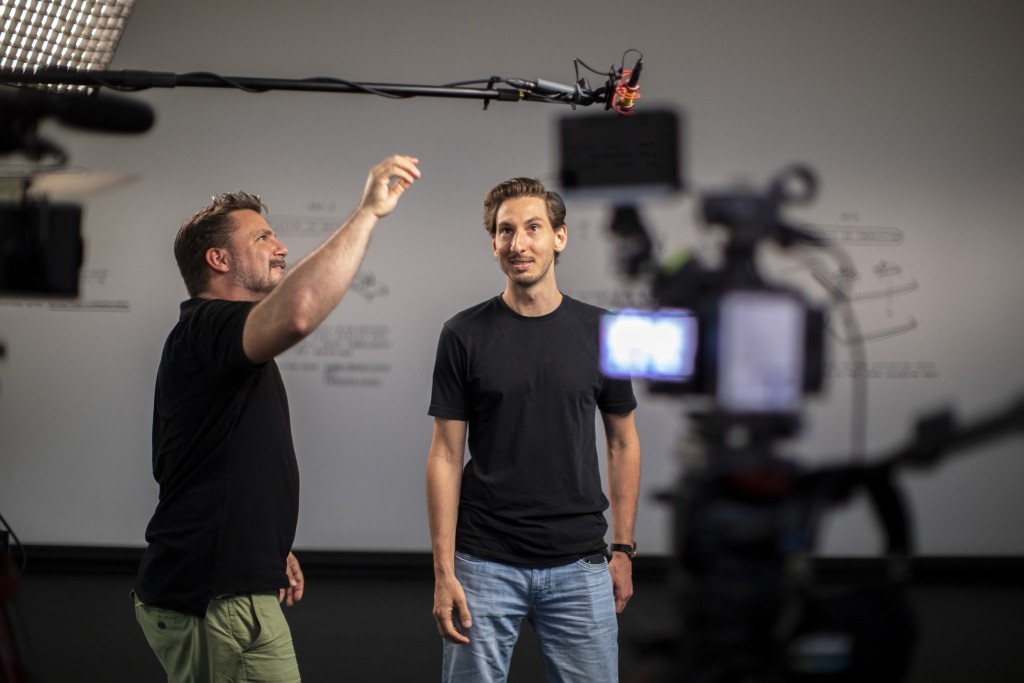 Aldo Giannotti Kunstforum -748